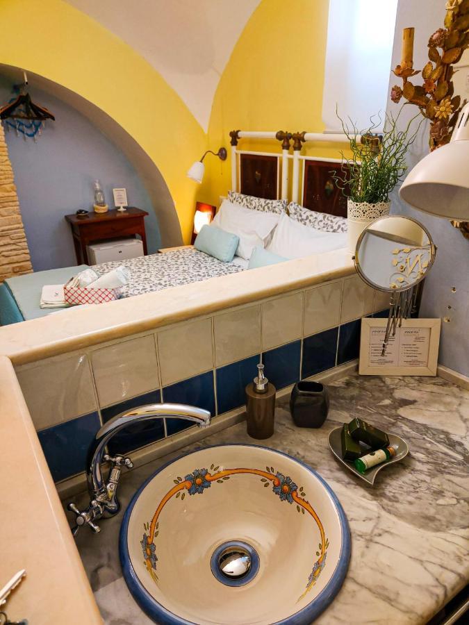 Nari Bed&Breakfast Gaeta Eksteriør billede